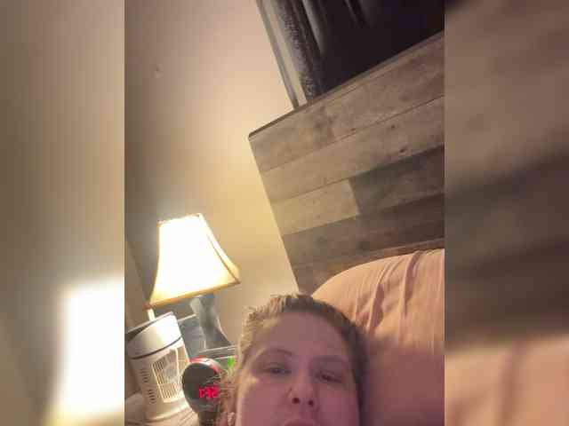 JullietteLatte webcam