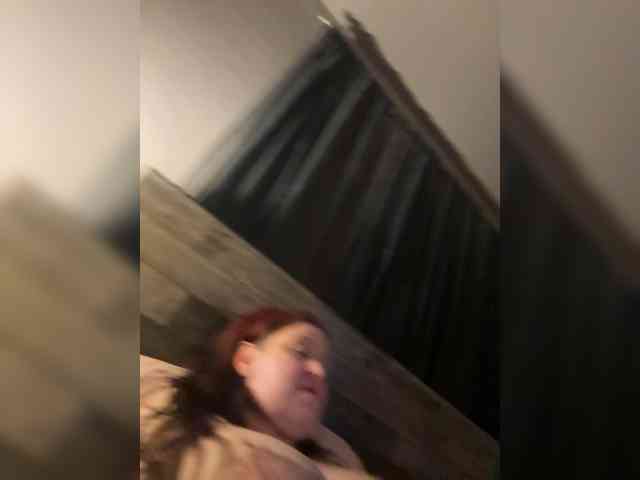 JullietteLatte webcam