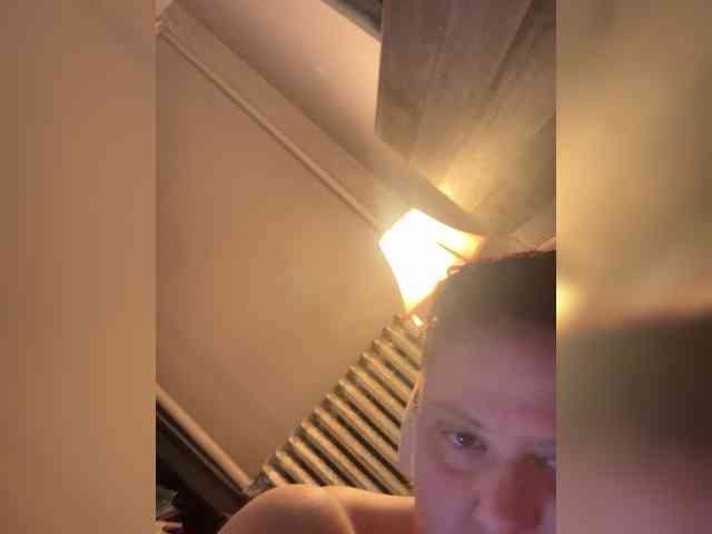 JullietteLatte webcam