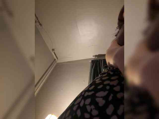 JullietteLatte webcam