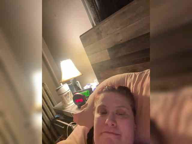 JullietteLatte webcam