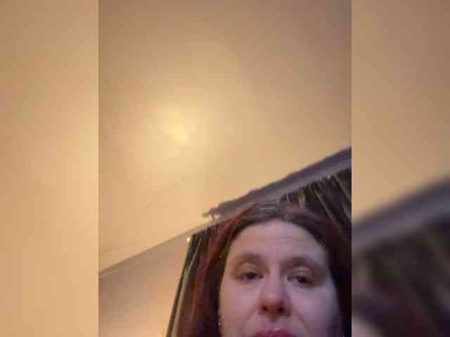 JullietteLatte webcam