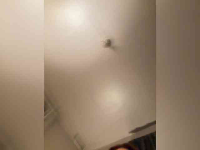 JullietteLatte webcam