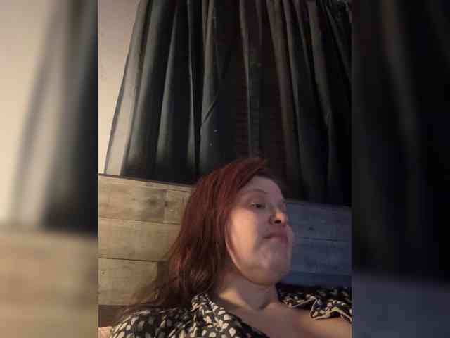 JullietteLatte webcam