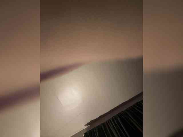 JullietteLatte webcam