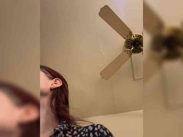 JullietteLatte webcam