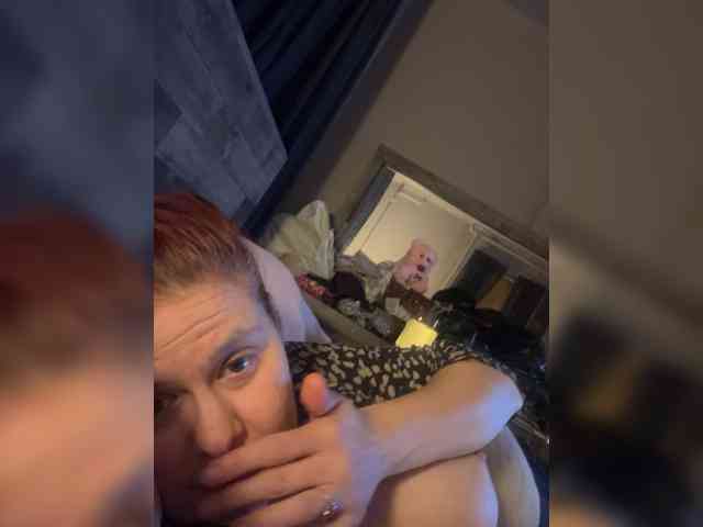 JullietteLatte webcam