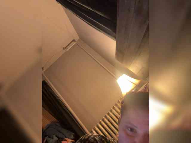 JullietteLatte webcam