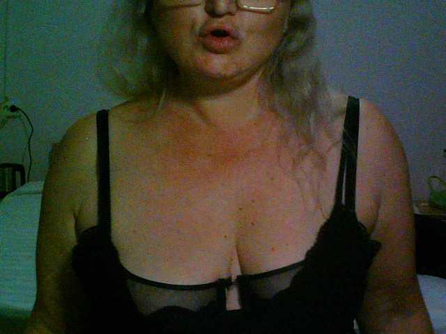 BLONDJob from BongaCams is Freechat