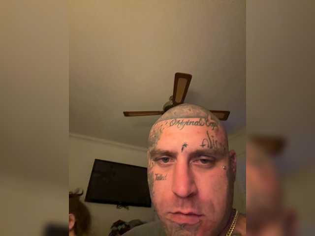TattedNConvicted1 from BongaCams is Freechat