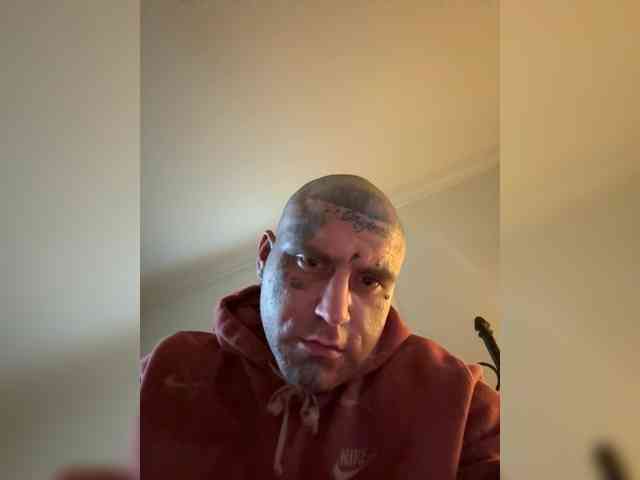 TattedNConvicted1 webcam