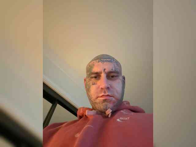 TattedNConvicted1 webcam