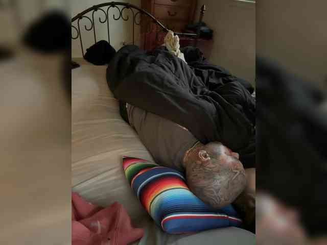 TattedNConvicted1 webcam