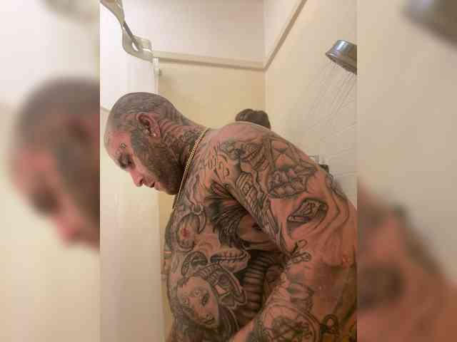 TattedNConvicted1 webcam