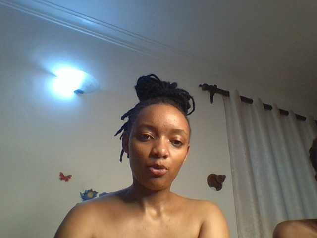 Temptingtwosome webcam