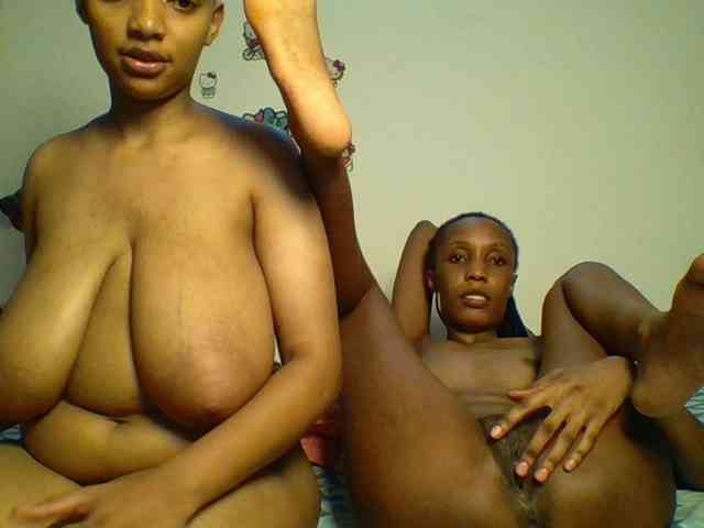 Temptingtwosome Live Webcam on BongaCams