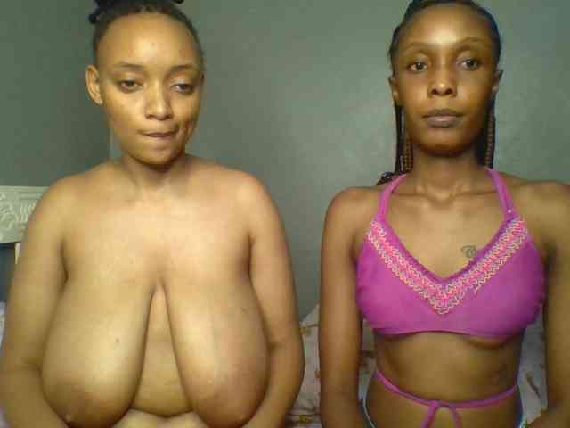 Temptingtwosome webcam