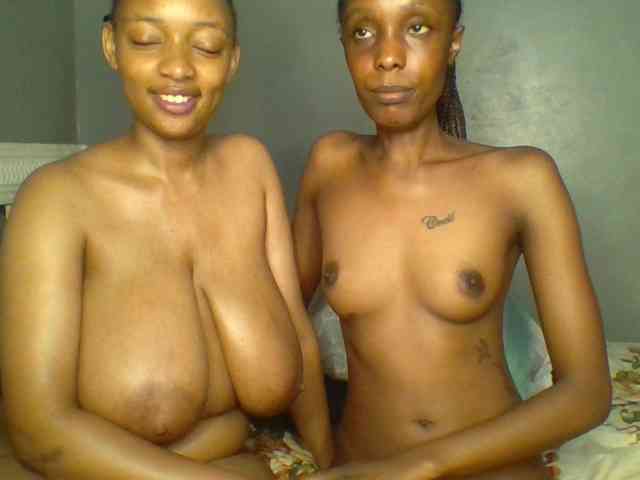 Temptingtwosome Live Webcam on BongaCams