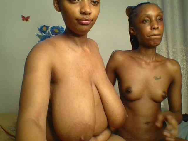 Temptingtwosome webcam