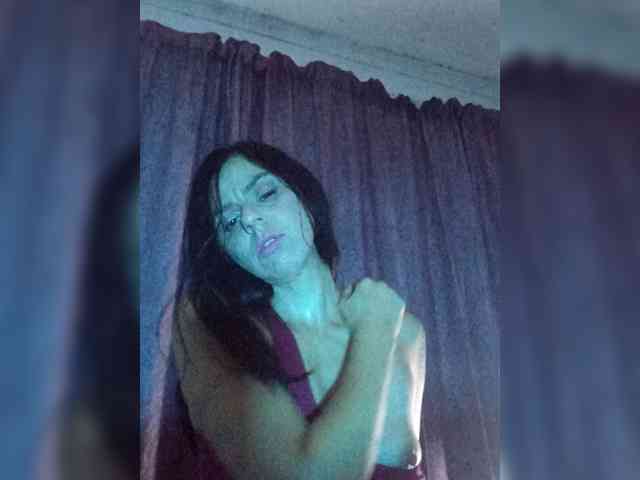 TANTALIZING_TEAGAN webcam