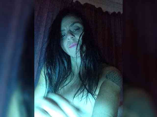 TANTALIZING_TEAGAN webcam