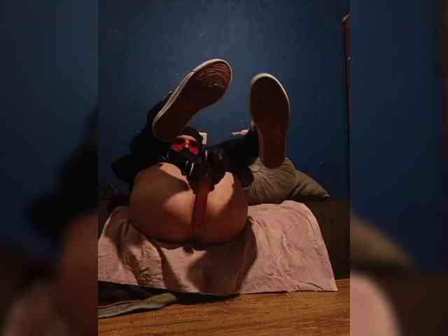 FemboyCrossdress... Live Webcam on BongaCams