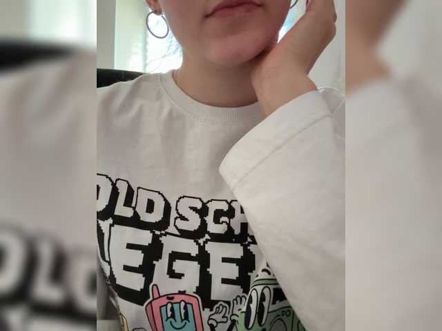 Asexysmile's BongaCams show and profile