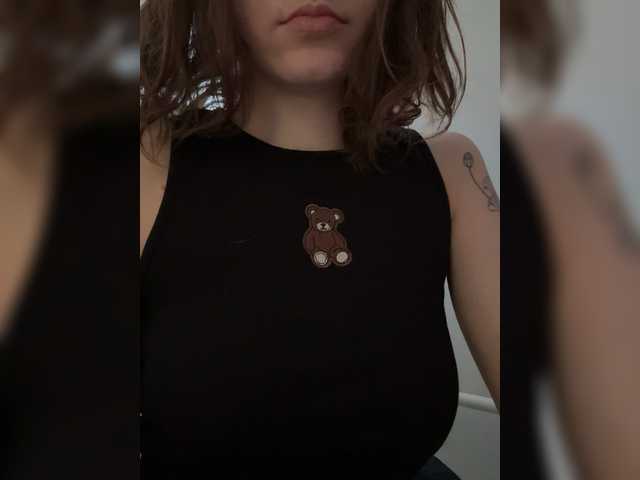 Asexysmile's BongaCams show and profile