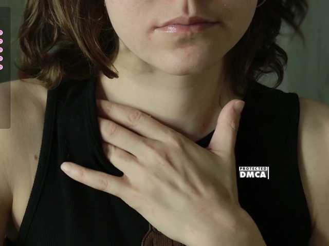 Sex chat gratuit in direct cu Asexysmile pe BongaCams