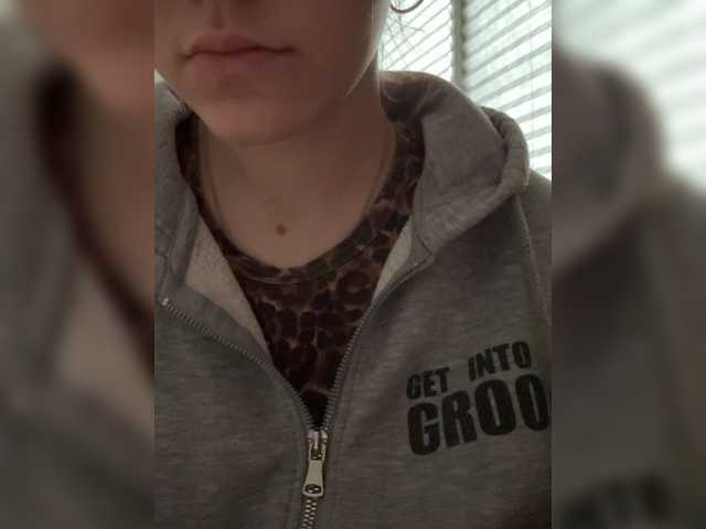 Asexysmile's BongaCams show and profile