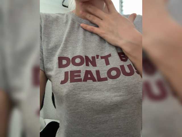 Asexysmile's BongaCams show and profile