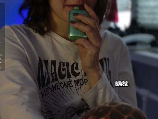 Asexysmile's BongaCams show and profile