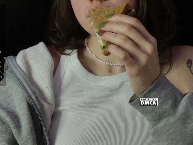 Asexysmile's BongaCams show and profile