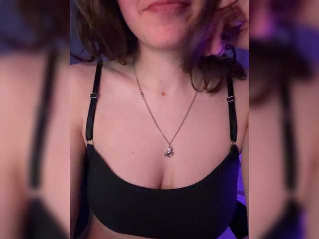 Asexysmile's BongaCams show and profile