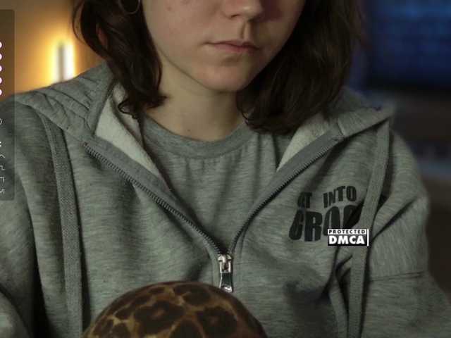 Asexysmile's BongaCams show and profile