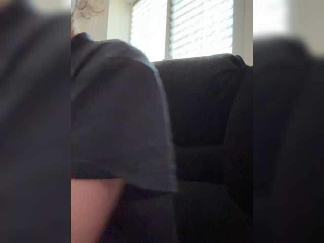 Asexysmile's BongaCams show and profile