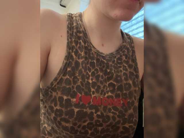 Asexysmile's BongaCams show and profile