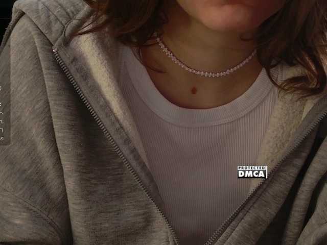 Asexysmile's BongaCams show and profile