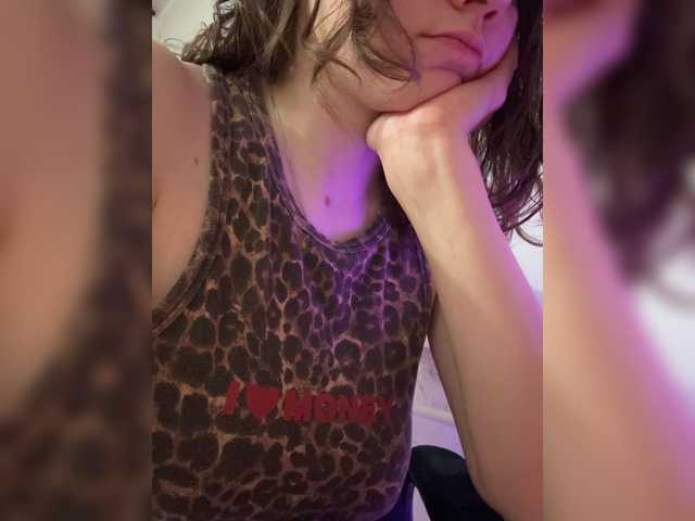 Asexysmile's BongaCams show and profile