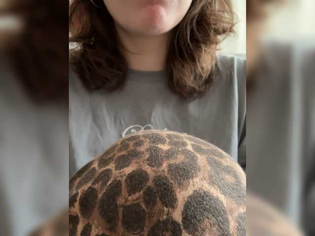 Asexysmile's BongaCams show and profile