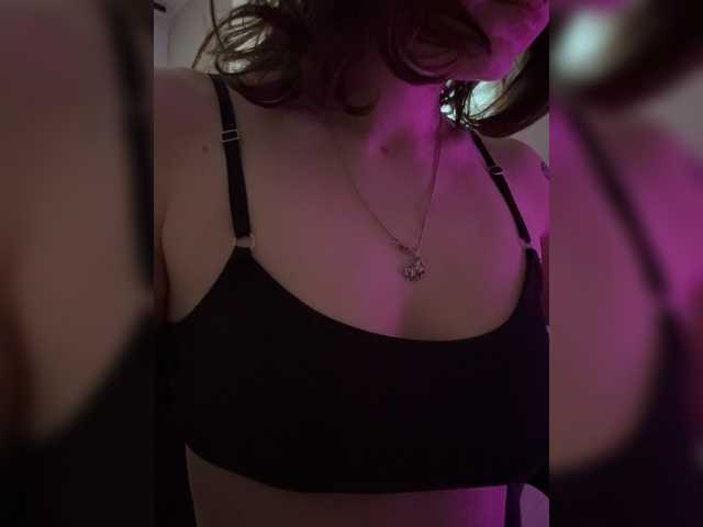 Asexysmile's BongaCams show and profile