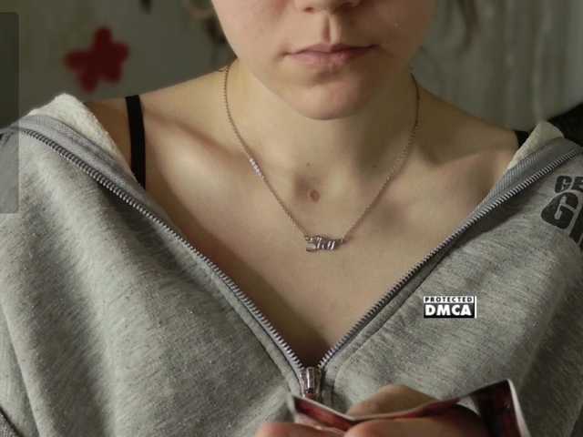 Asexysmile's BongaCams show and profile