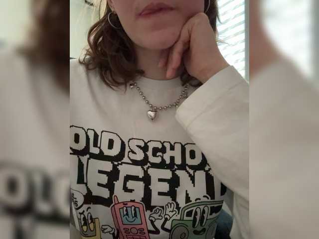 Asexysmile's BongaCams show and profile