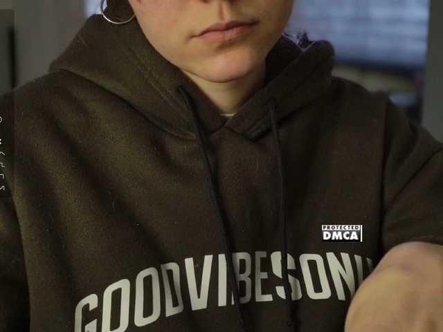 Asexysmile's BongaCams show and profile