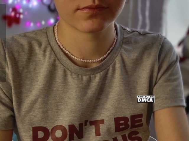 Asexysmile's BongaCams show and profile