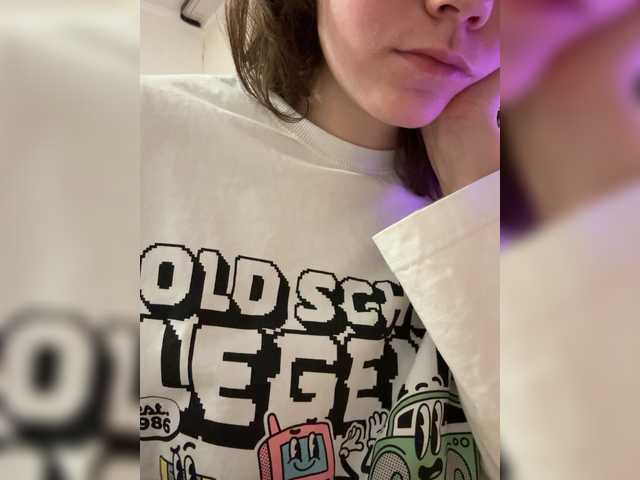 Asexysmile's BongaCams show and profile