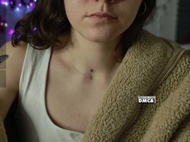 Asexysmile's BongaCams show and profile