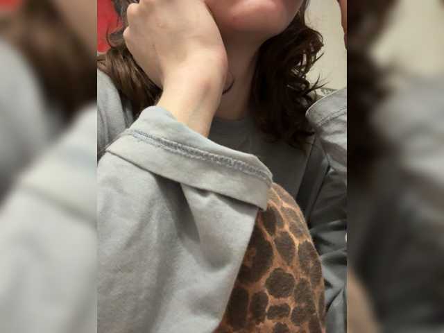 Asexysmile's BongaCams show and profile