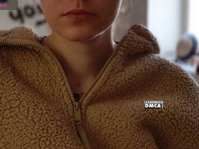 Asexysmile's BongaCams show and profile