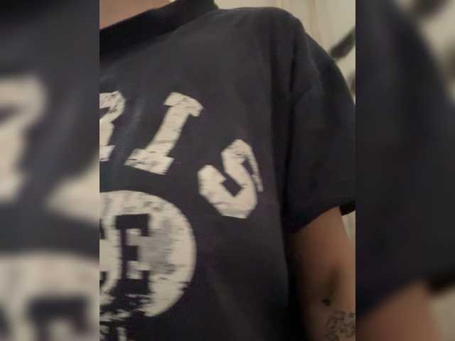 Asexysmile's BongaCams show and profile